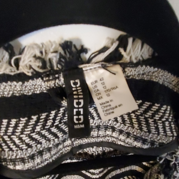 FRINGE EDGED BLAZER - Picture 3 of 5